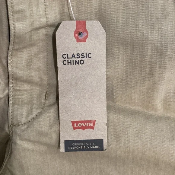 Levi’s Classic Chino khakis, NWT. Size 10. - Picture 2 of 10